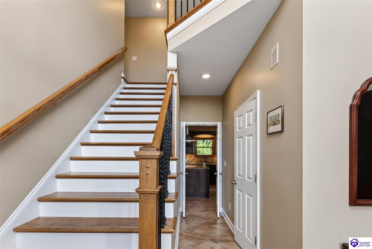 106 Dover Court Elizabethtown, KY 42701 #1