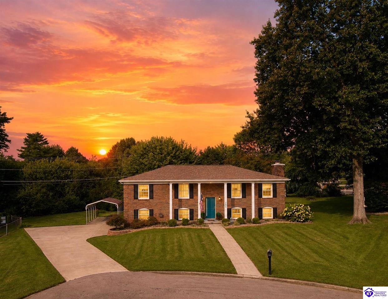 704 Grant CircleElizabethtown,&nbsp;KY&nbsp;42701