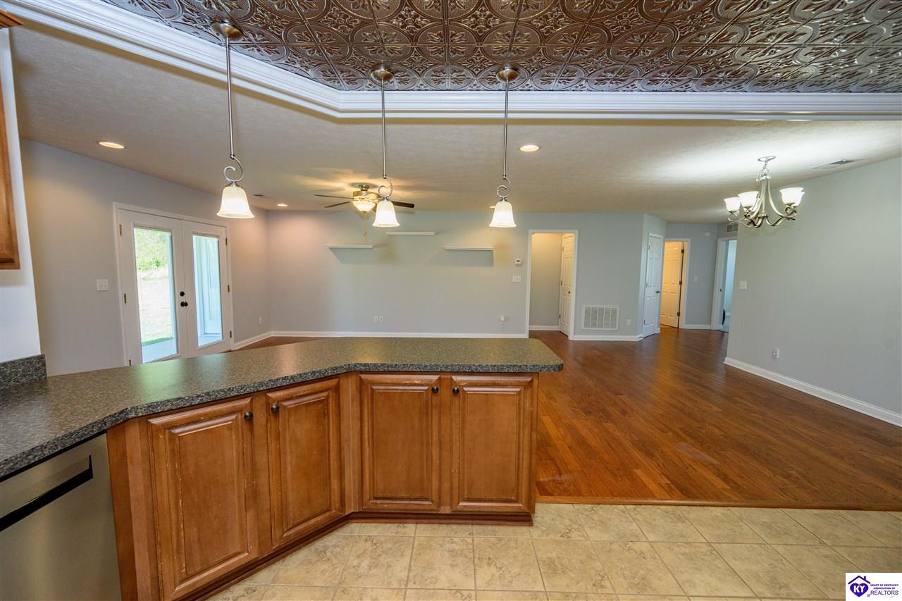 194 Applewood Lane Elizabethtown, KY 42701 #2