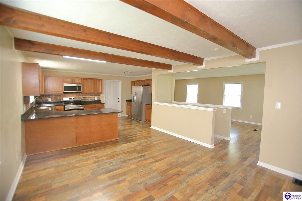 4489 Shepherdsville Road Elizabethtown, KY 42701 #2