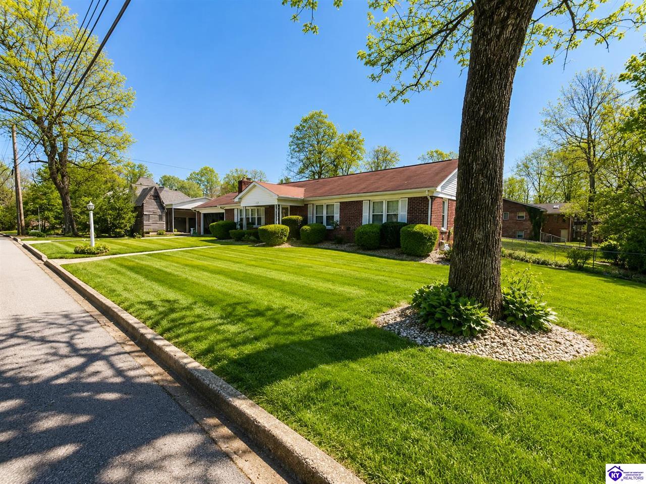 633 Cherrywood DriveElizabethtown,&nbsp;KY&nbsp;42701