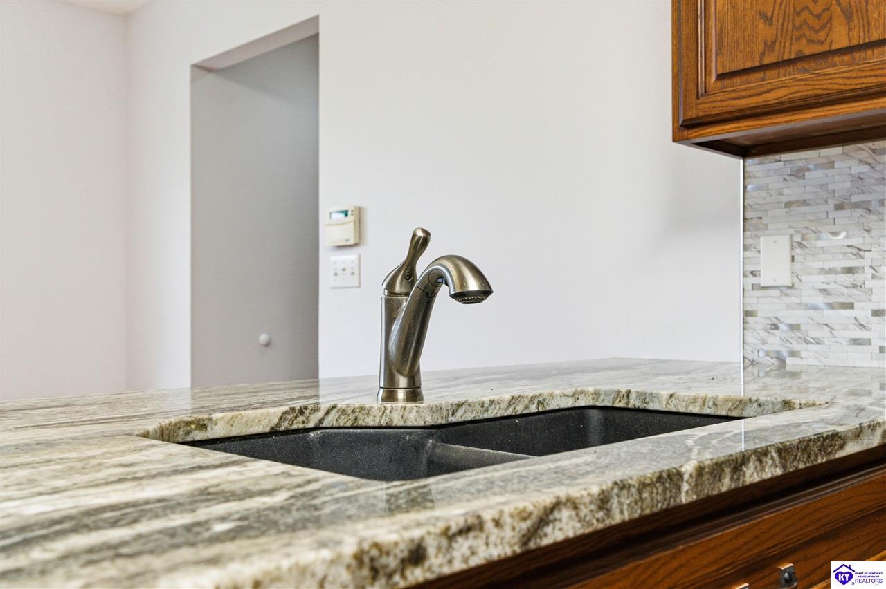 1516 Yorkshire Drive Elizabethtown, KY 42701 #3