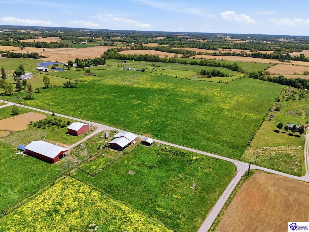 1197 Parker Grove Road Hodgenville, KY 42748 #1