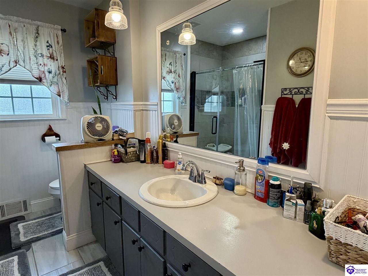618 Osage Avenue Campbellsville, KY 42718 #4