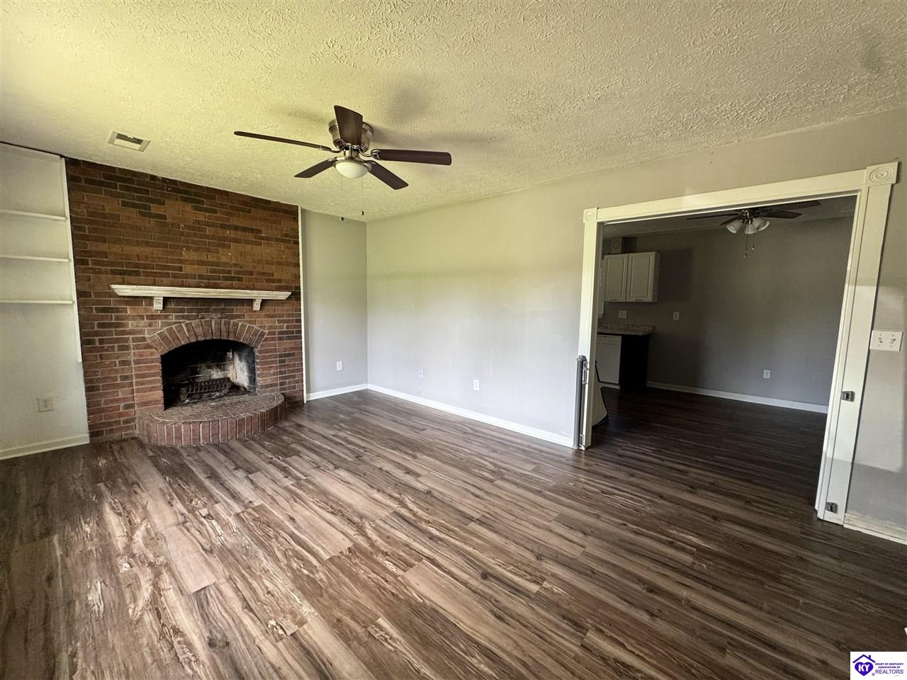 2250 Hill Street Vine Grove, KY 40175 #1