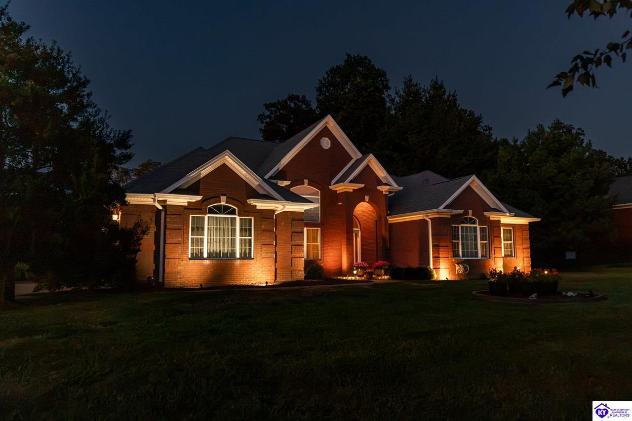 260 Villa Ray Drive, Radcliff