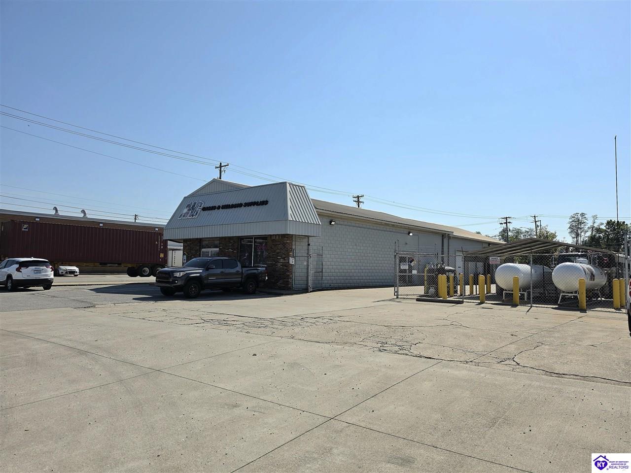 301 S Mulberry StreetElizabethtown,&nbsp;KY&nbsp;42701