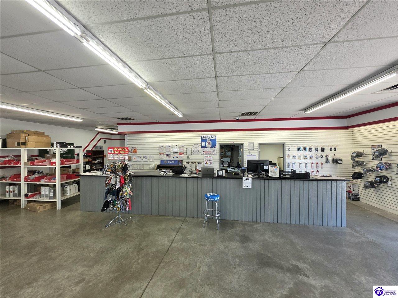 301 S Mulberry Street Elizabethtown, KY 42701 #2