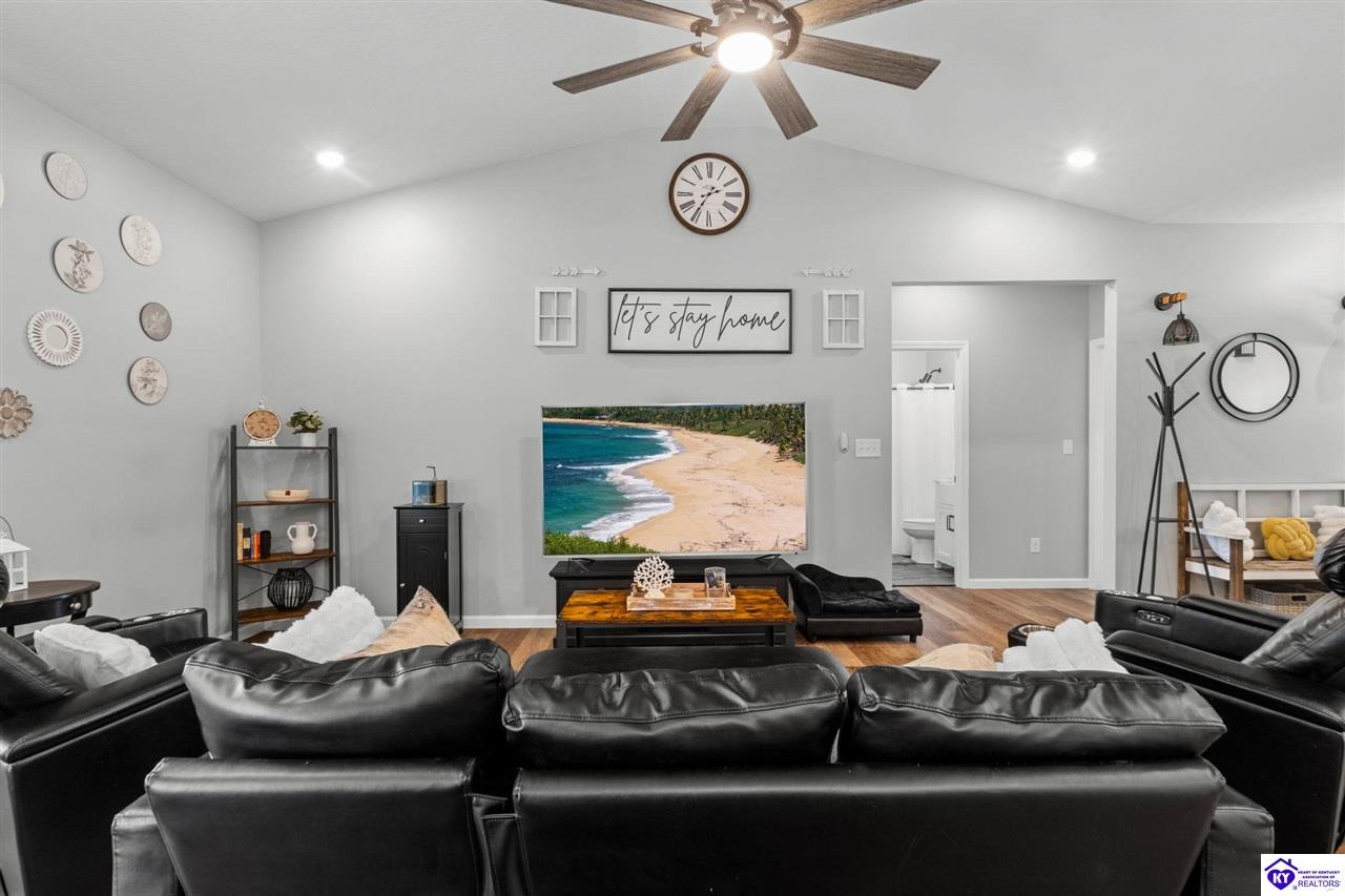 611 Lakeshore Parkway Brandenburg, KY 40108 #3