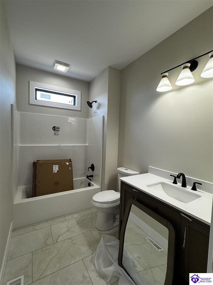 2492 Roundtop Road Elizabethtown, KY 42701 #2