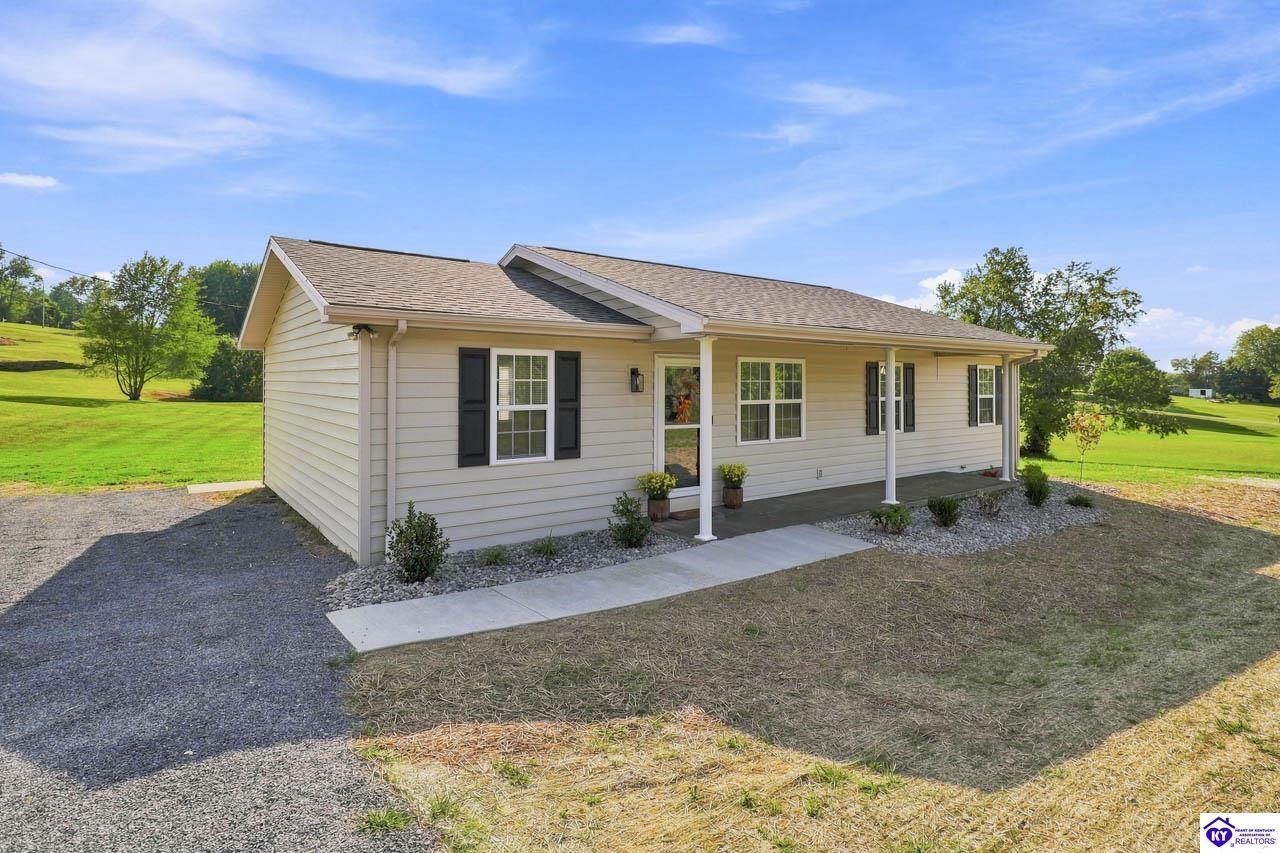 193 Greenleaf DriveCampbellsville,&nbsp;KY&nbsp;42718