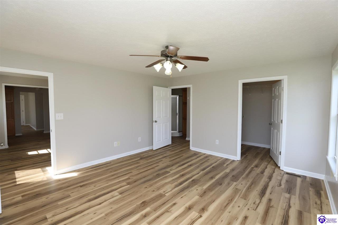 414 S Mill Street Vine Grove, KY 40175 #4