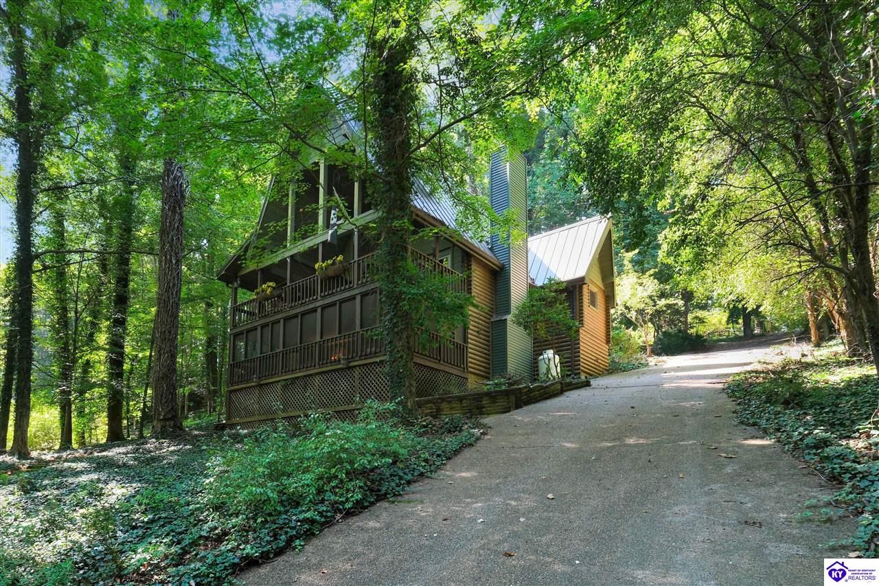 999 Penn Run RoadBee Spring,&nbsp;KY&nbsp;42207