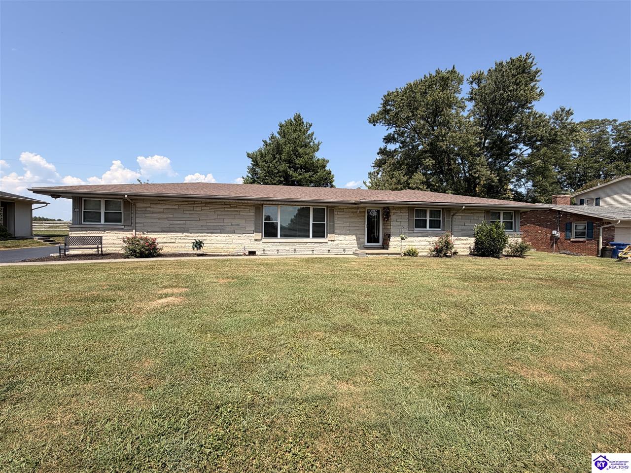 1409 Longview Drive, Campbellsville