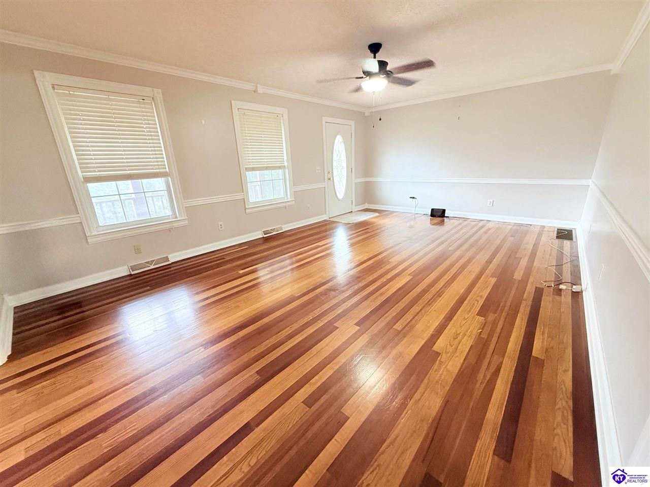 3365 Columbia Highway Greensburg, KY 42743 #4