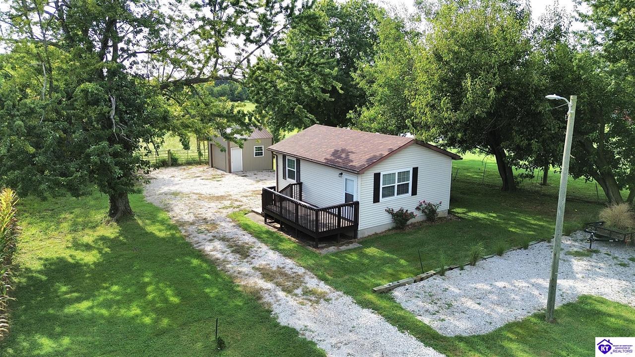 1985 Campbellsville RoadHodgenville,&nbsp;KY&nbsp;42748