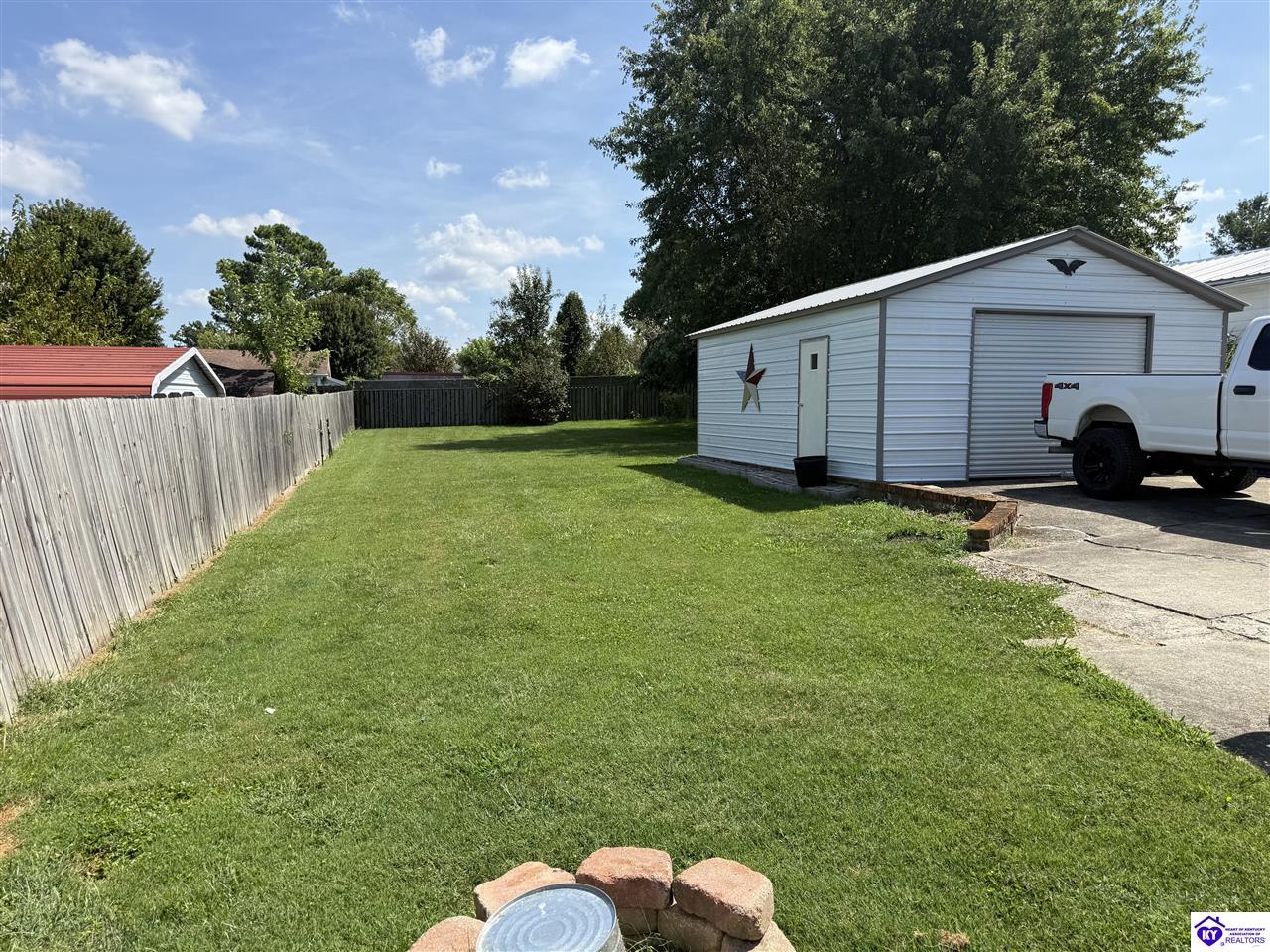 46 Lakeview Drive Eminence, KY 40019 #4