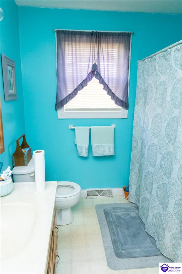 102 Woebegona Way Hodgenville, KY 40013 #2