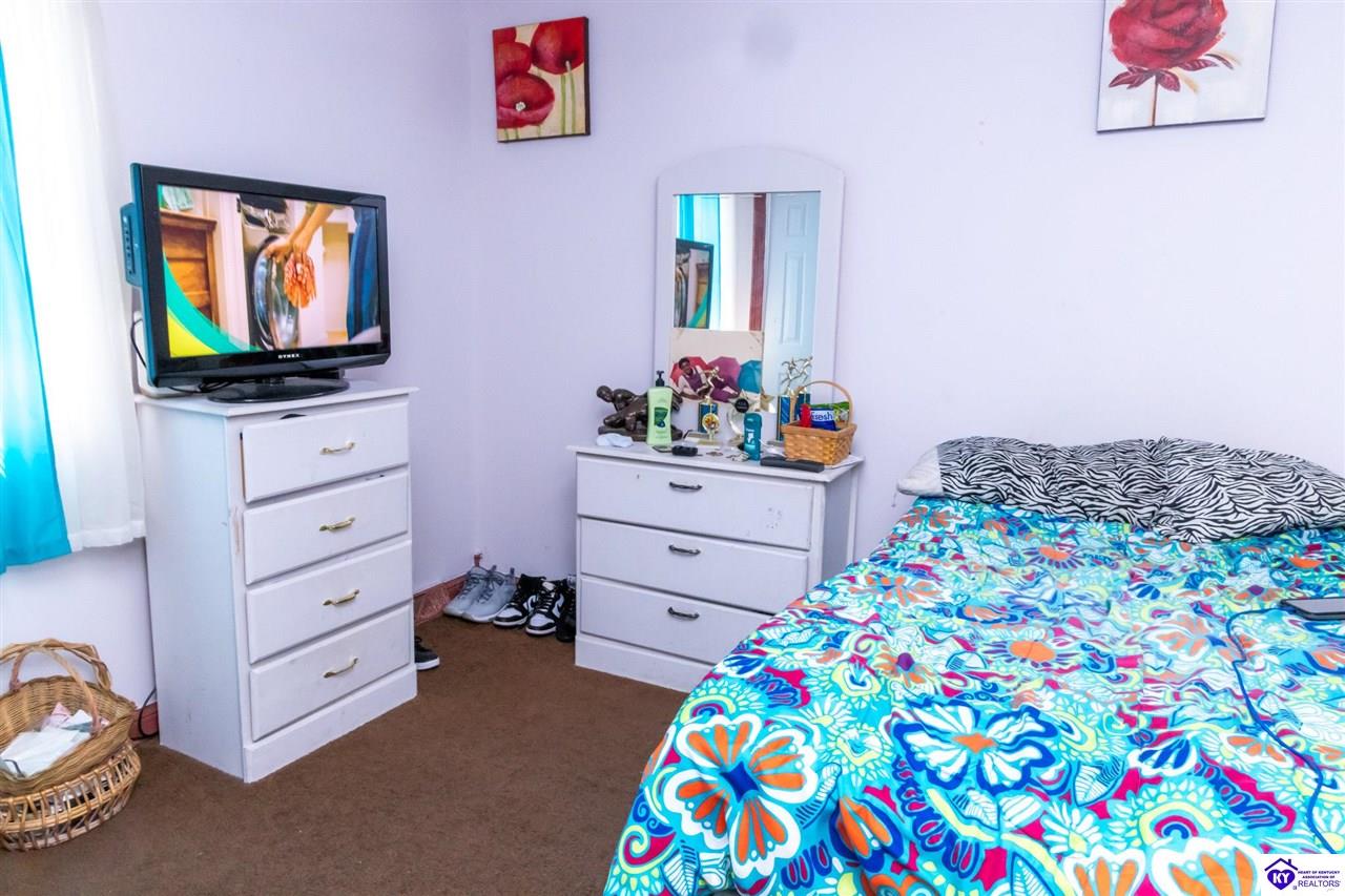 102 Woebegona Way Hodgenville, KY 40013 #4