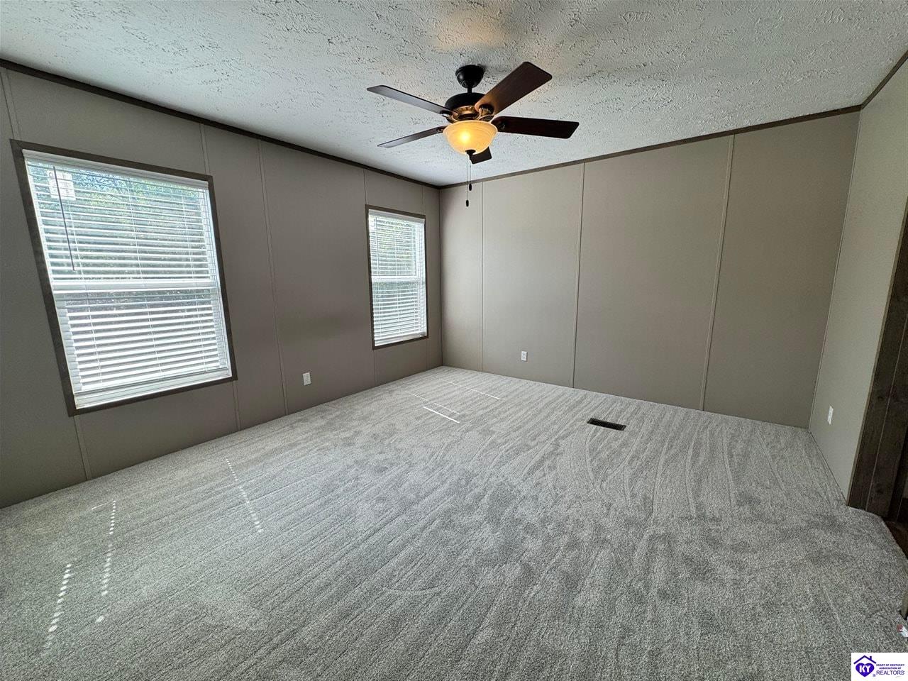 3883 Woodland Road Vine Grove, KY 40175 #3