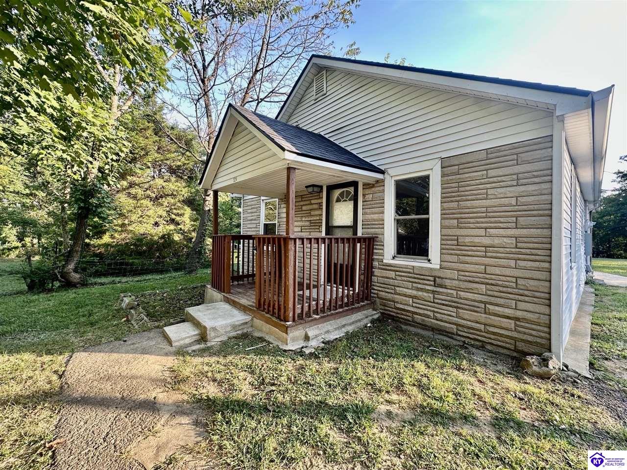 1524 Hargan Street Radcliff, KY 40160 #1