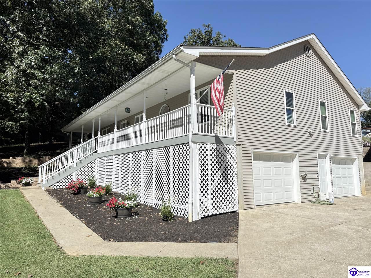 72 Five Oaks Drive Elizabethtown, KY 42701 #1