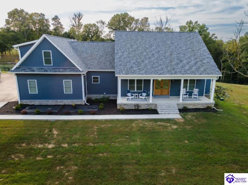 1116 Drake Ridge RoadBloomfield,&nbsp;KY&nbsp;40008