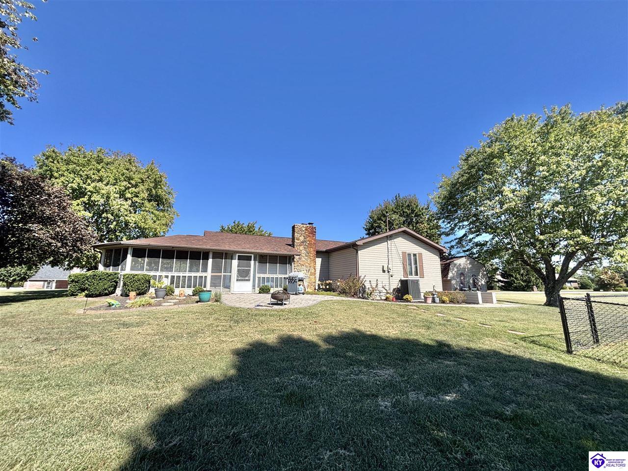 200 Westshore Drive Campbellsville, KY 42718 #3