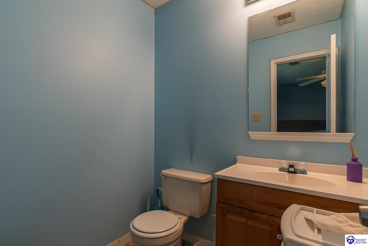 104 Wintergreen Drive Radcliff, KY 40160 #3