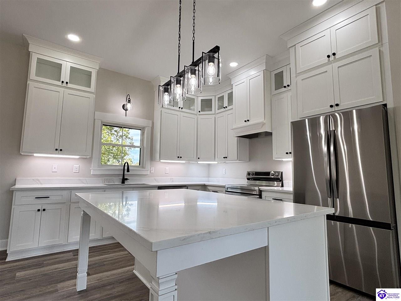 31 Collin Way Columbia, KY 42728 #4