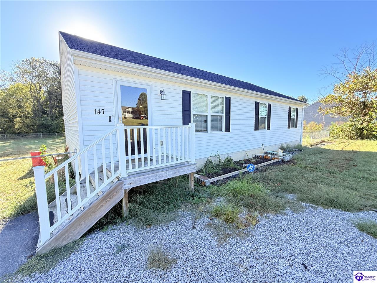 147 Casablanca Court Cecilia, KY 42724 #1