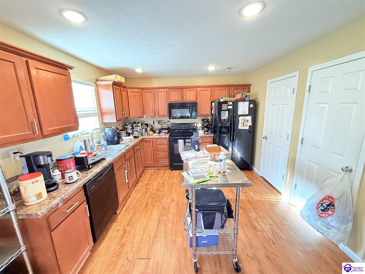 147 Casablanca Court Cecilia, KY 42724 #3