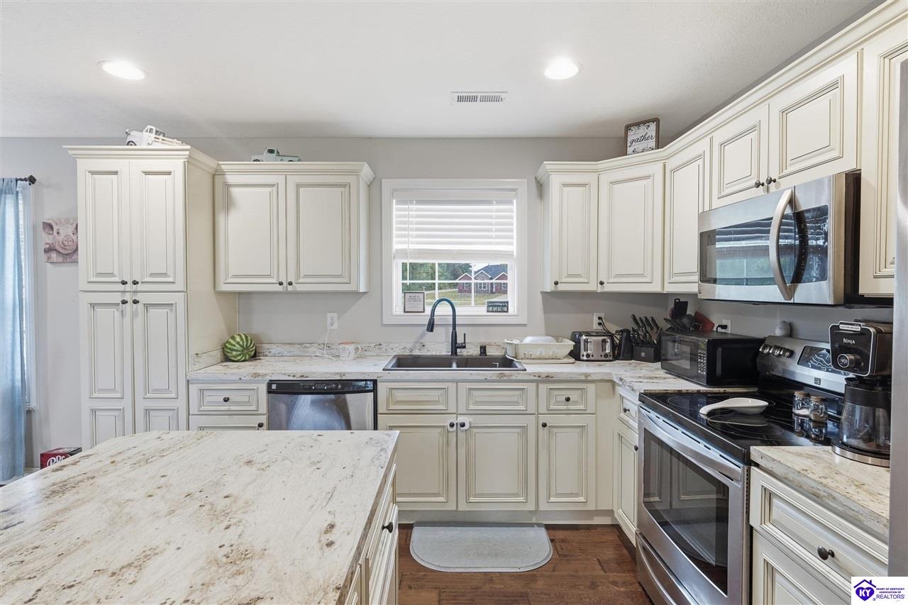 100 Ballard Springs Drive Bardstown, KY 40004 #2
