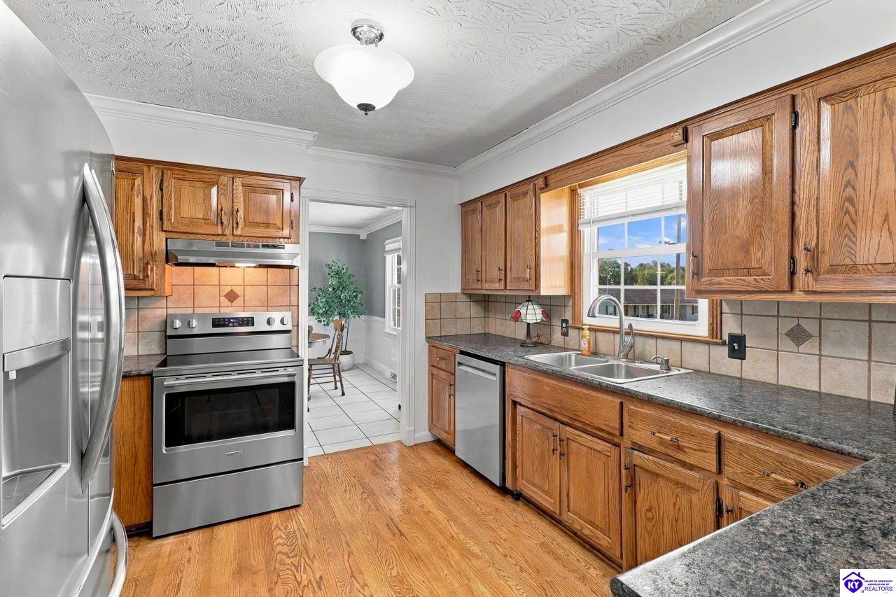 204 Cardinal Drive Greensburg, KY 42743 #4