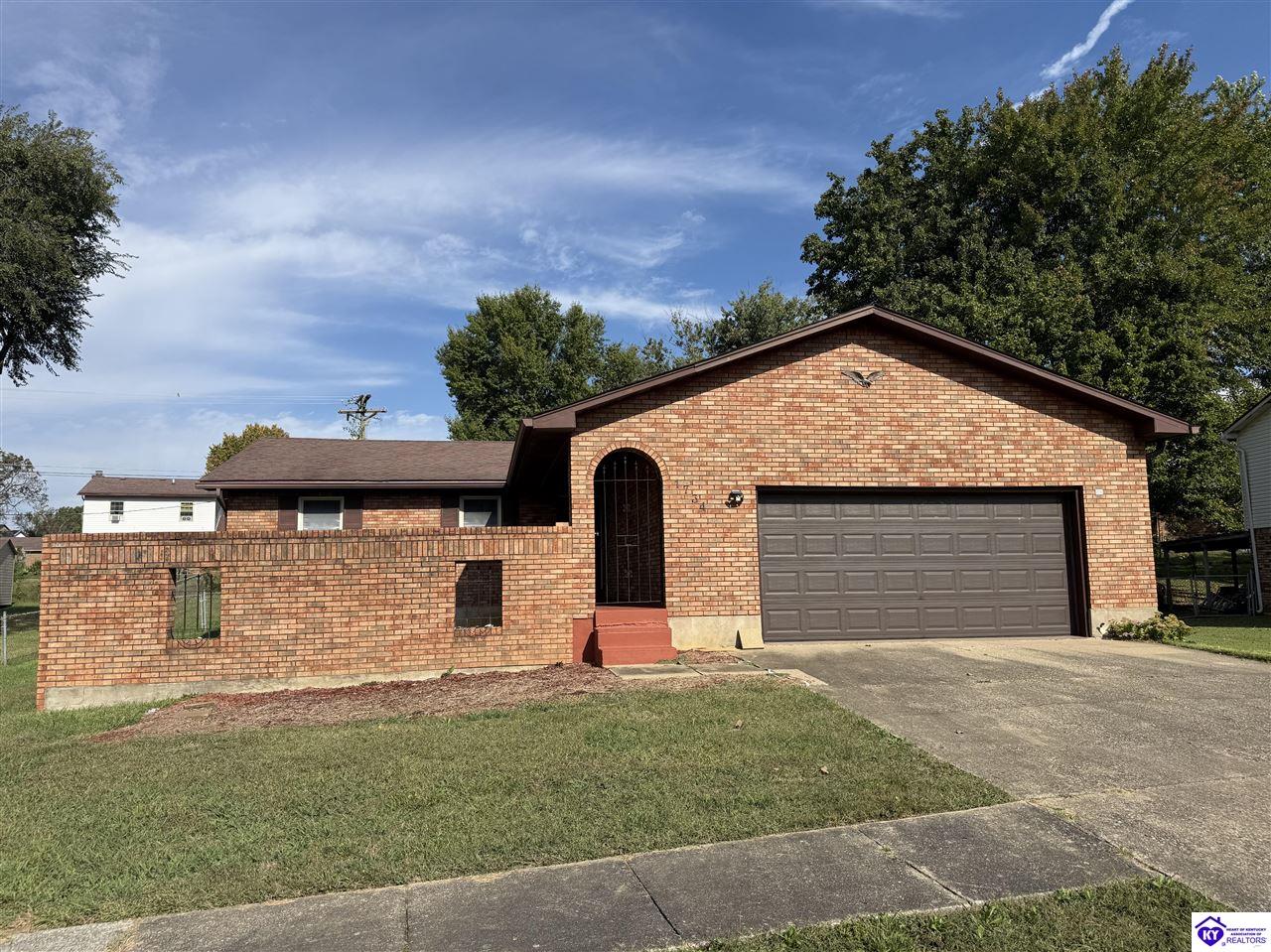 1734 Holly CourtRadcliff,&nbsp;KY&nbsp;40160