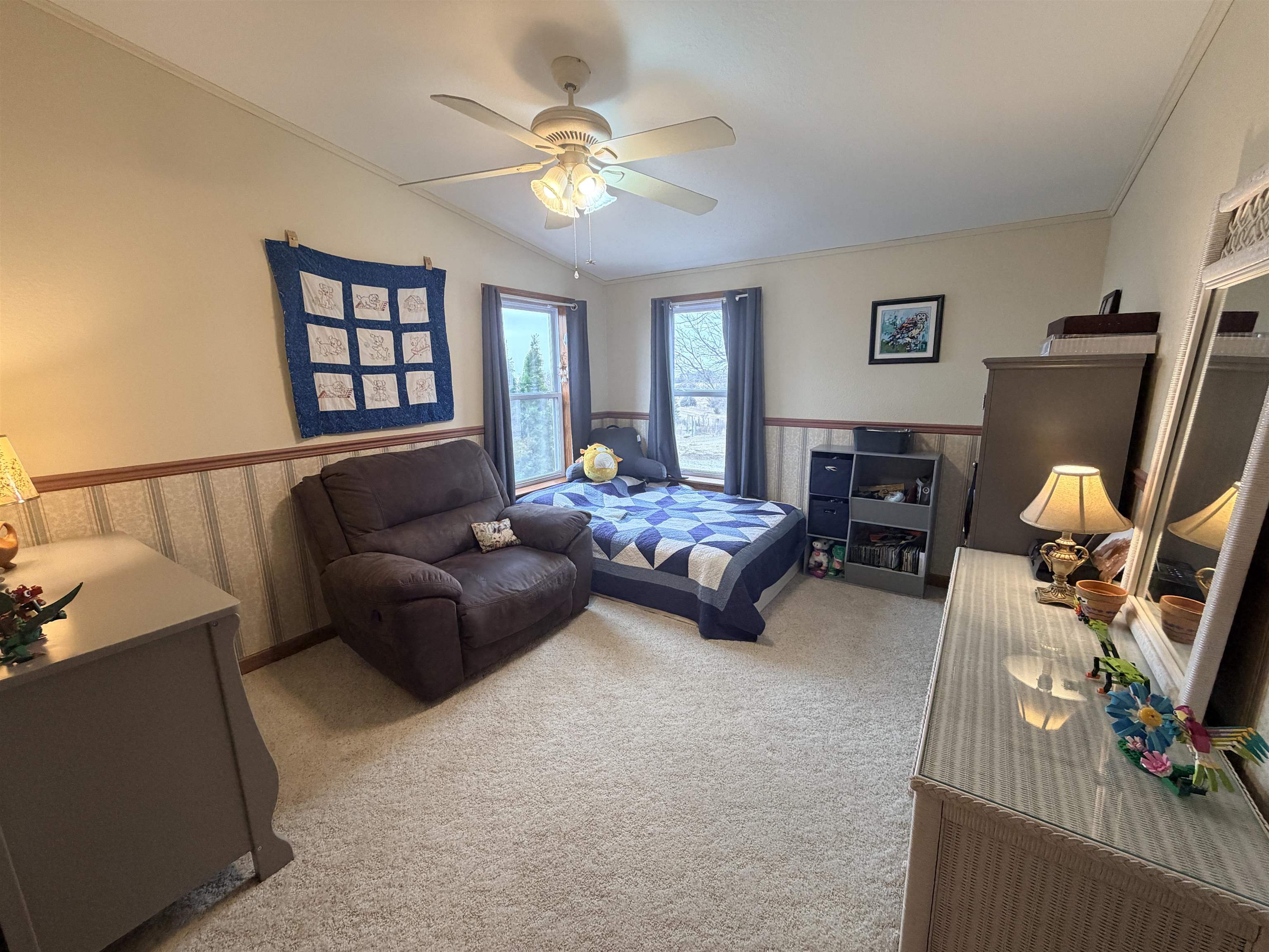 5504 SW Ridgecrest Circle