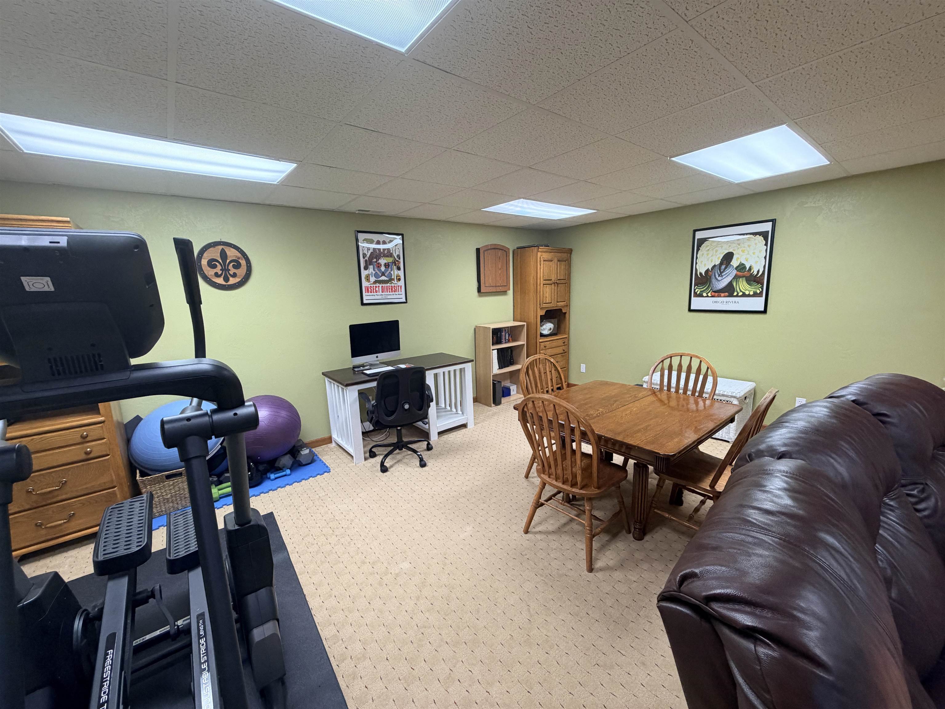 5504 SW Ridgecrest Circle