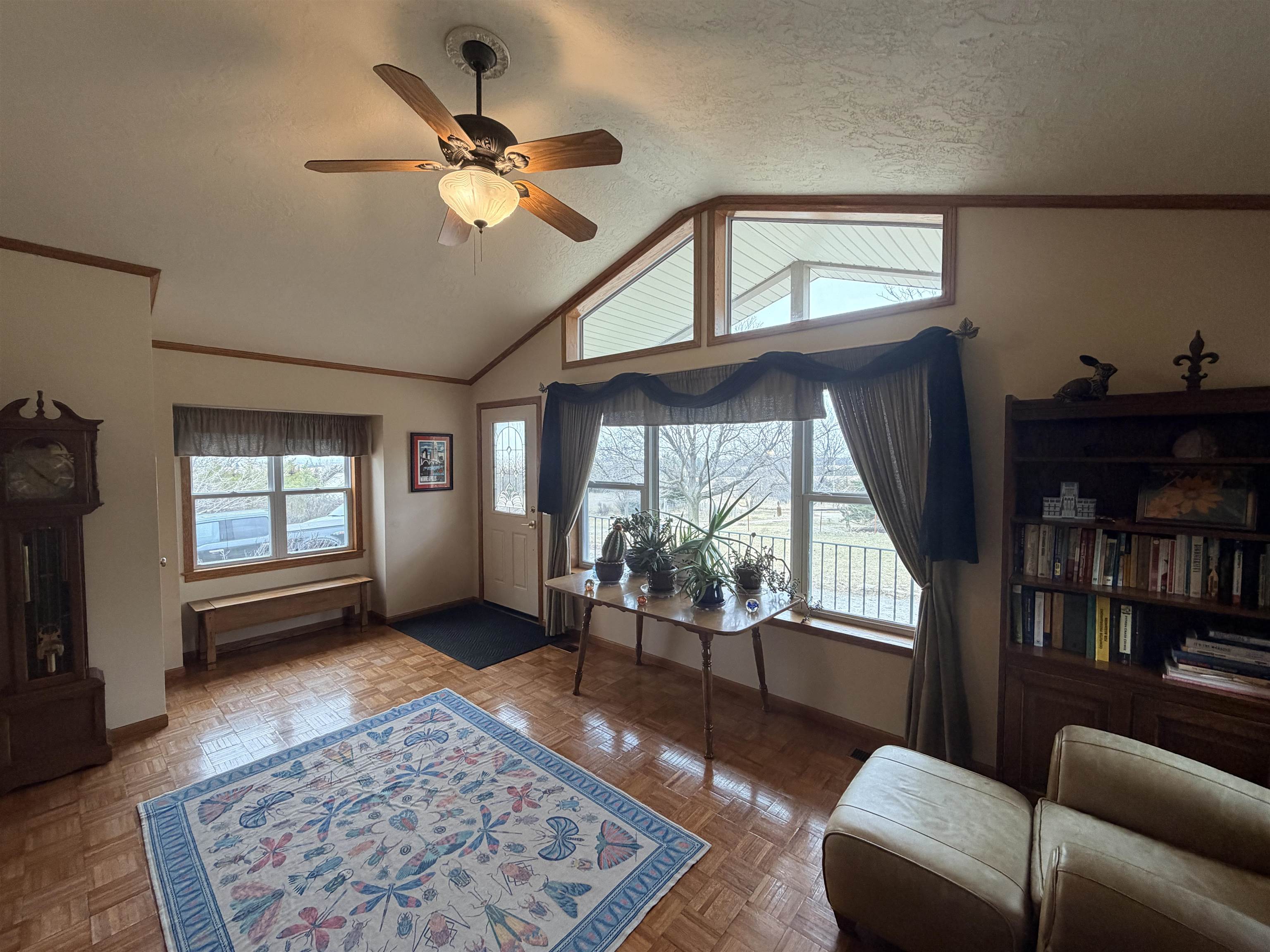 5504 SW Ridgecrest Circle