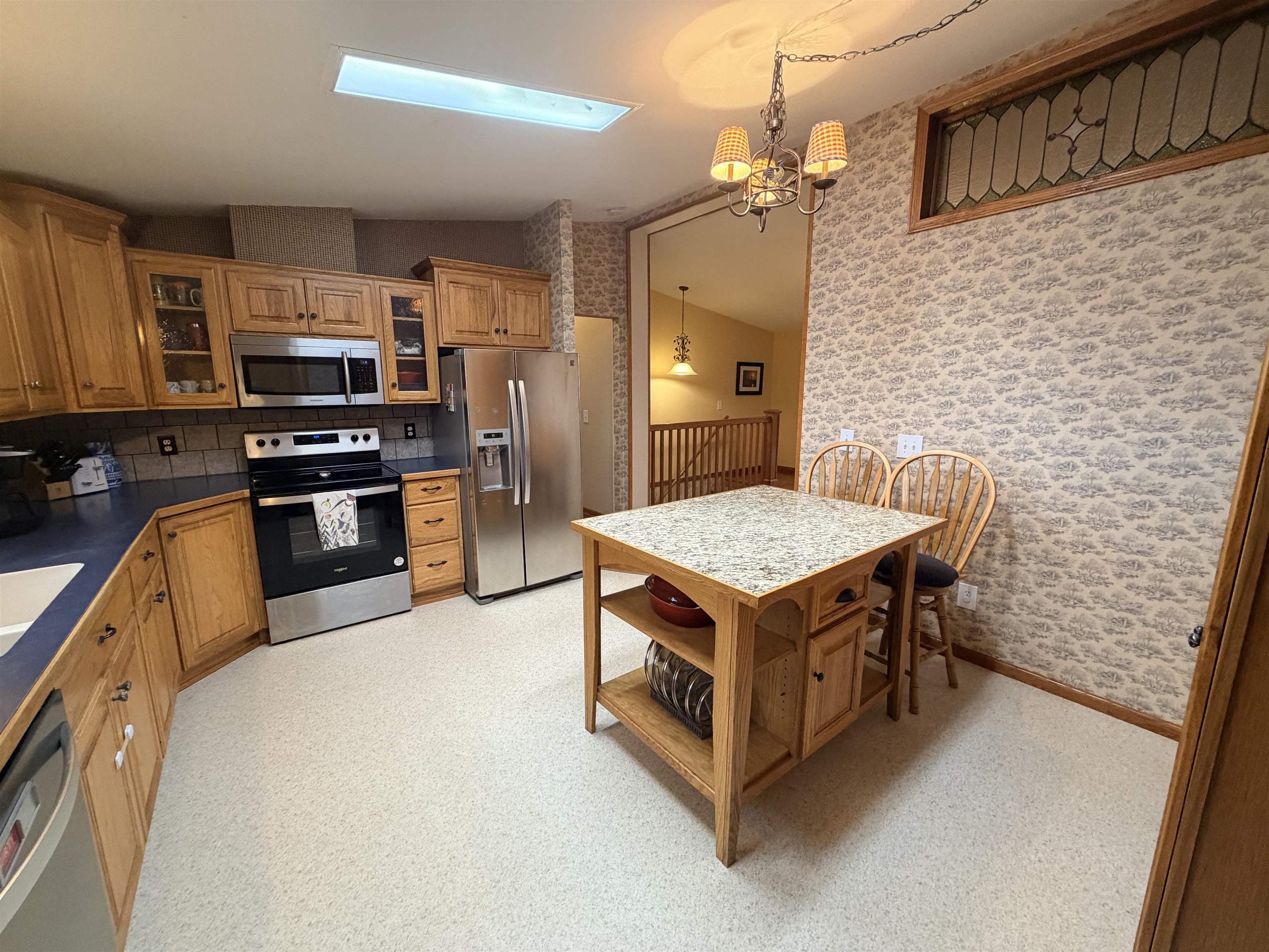 5504 SW Ridgecrest Circle