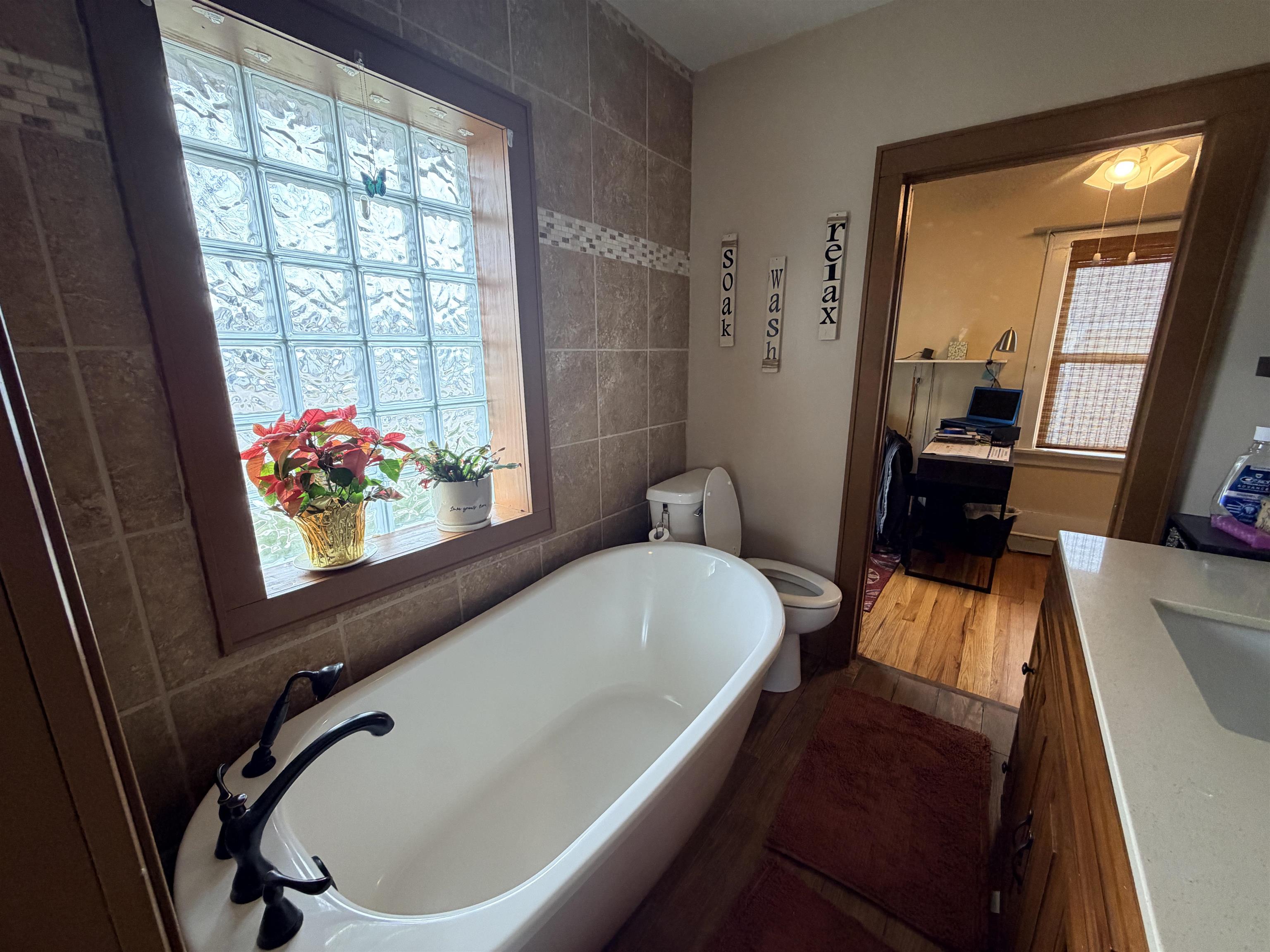 420 S Lincoln Avenue