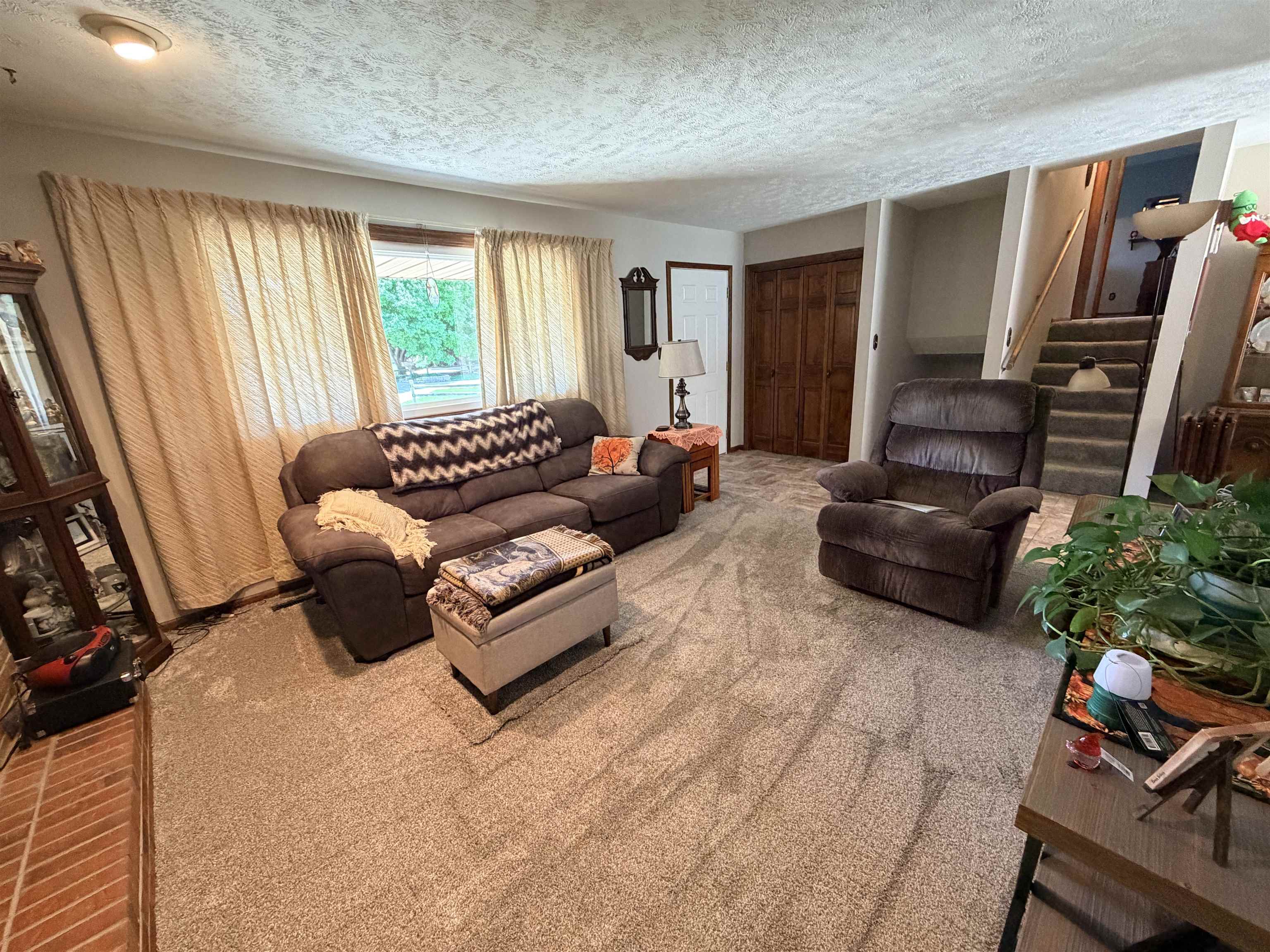 3401 Stewart Lane
