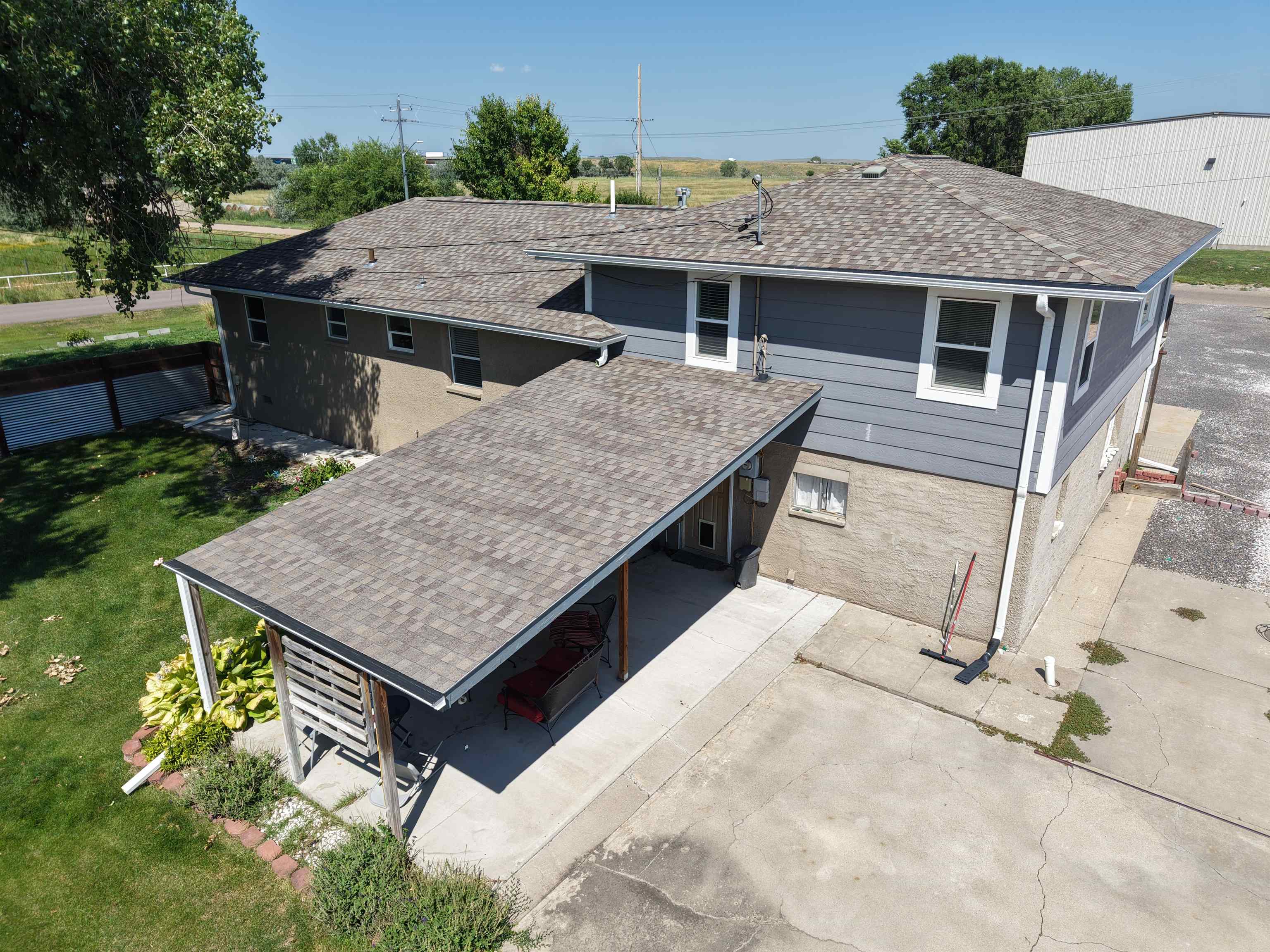 520 N Bicentennial Ave