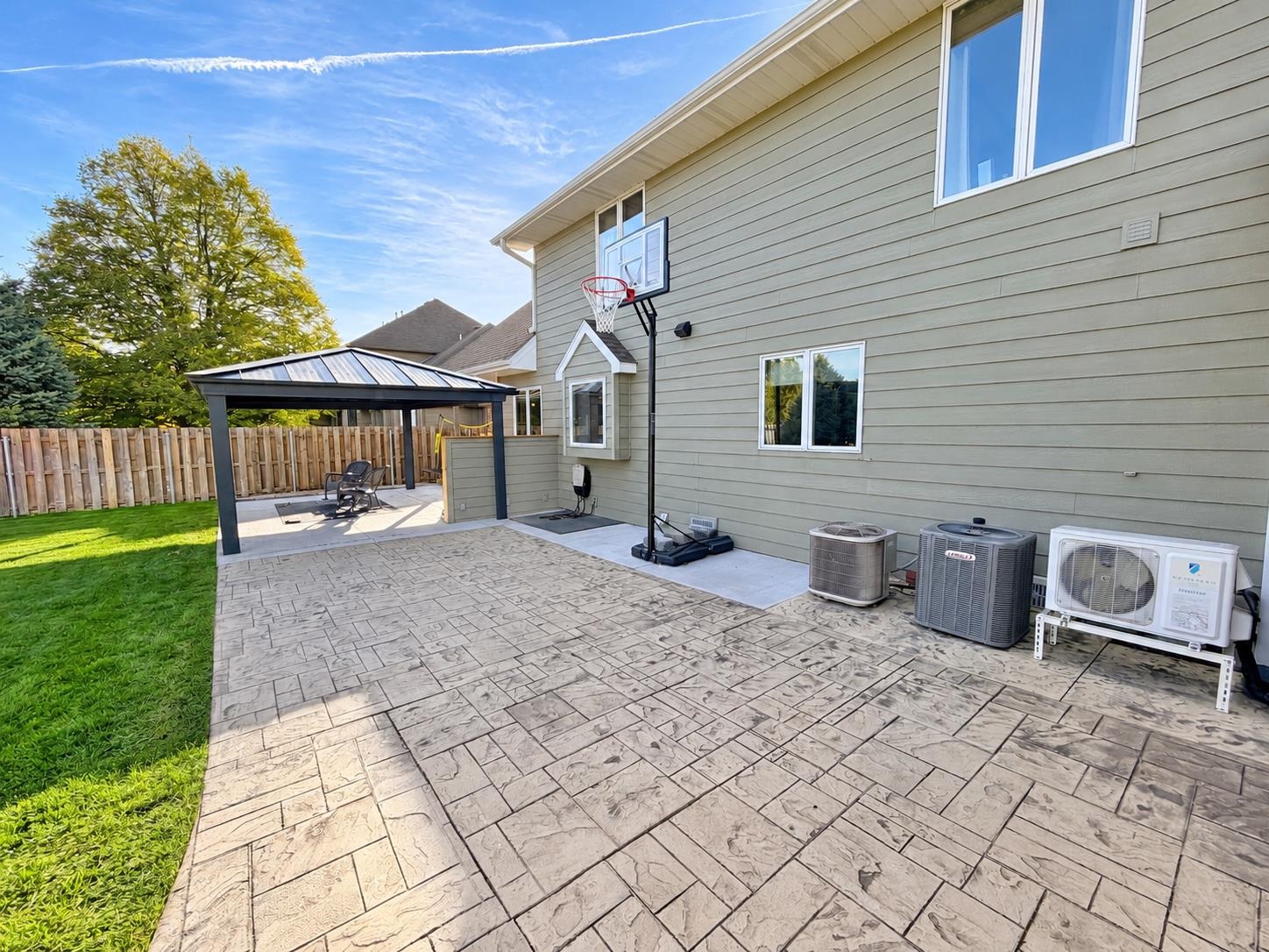4021 Aspen Drive