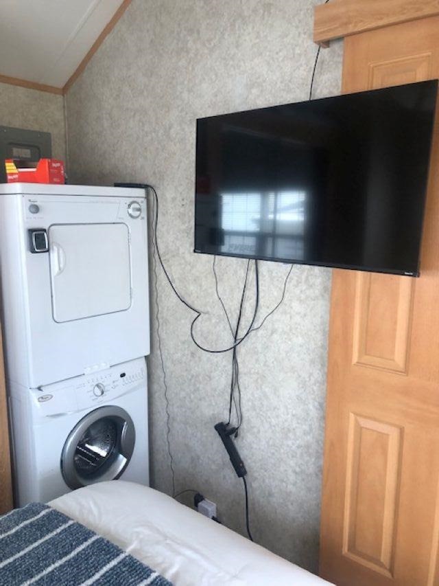479922