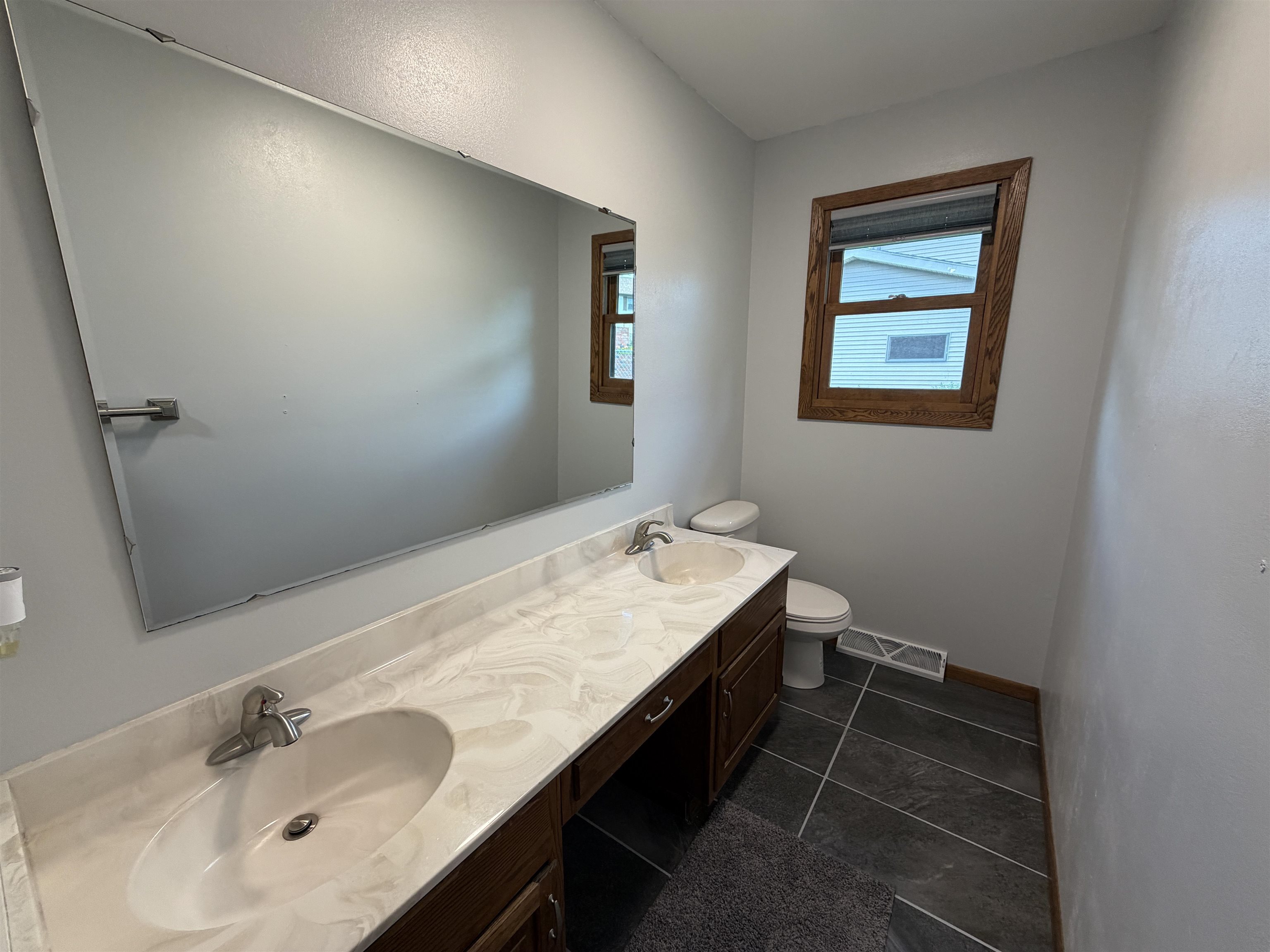 2704 W Prospect - Photo 17
