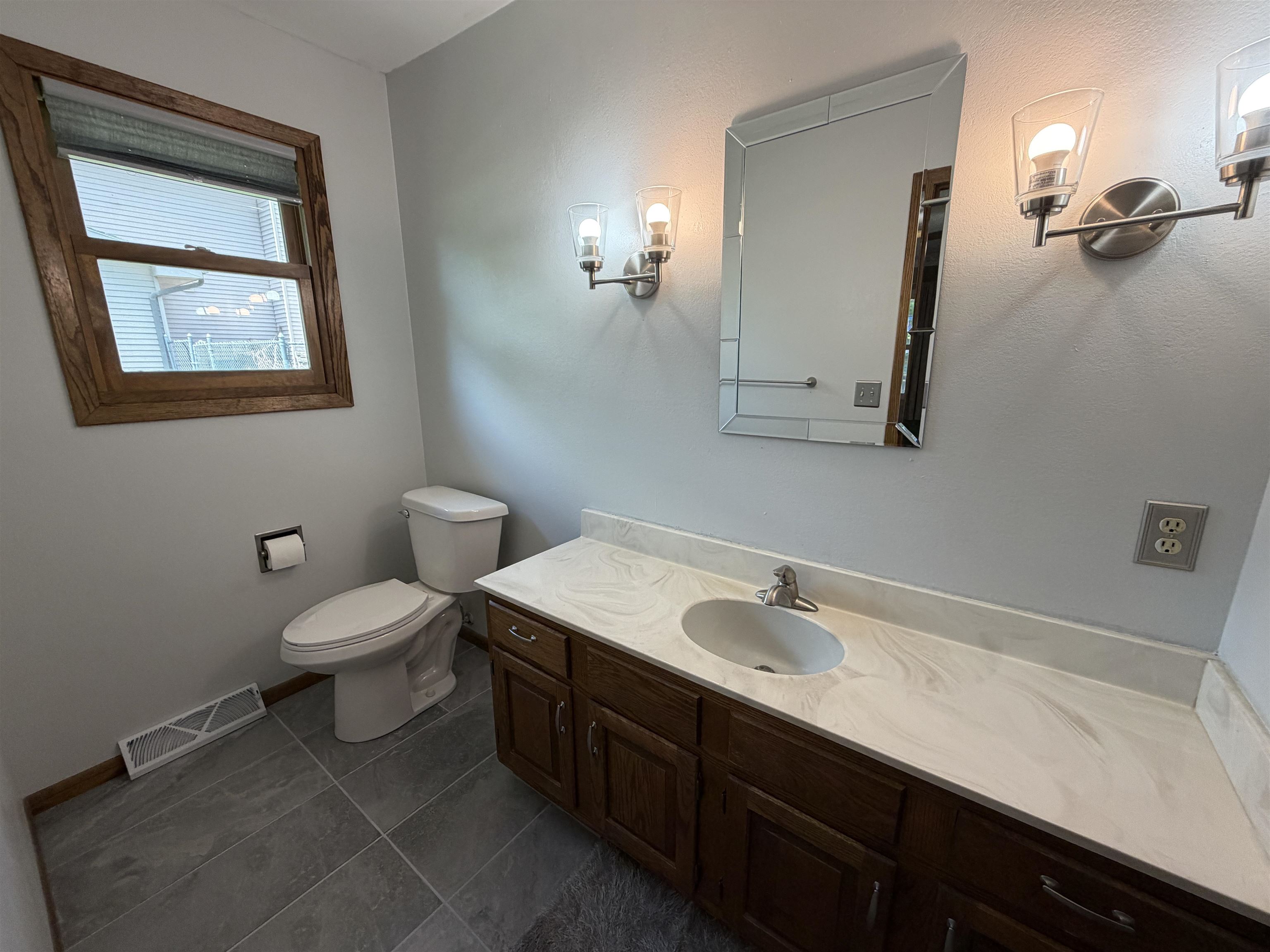 2704 W Prospect - Photo 24