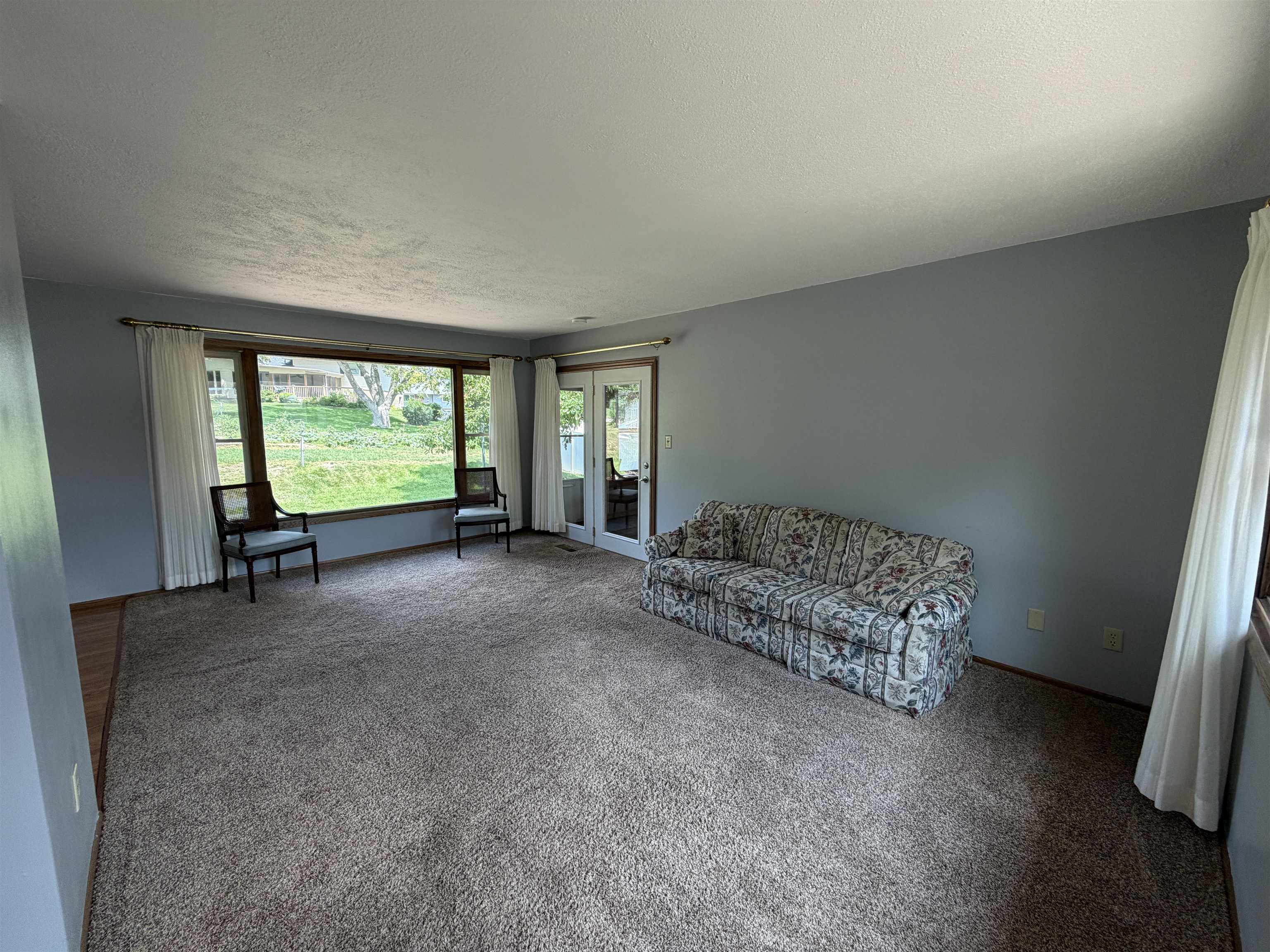 2704 W Prospect - Photo 4