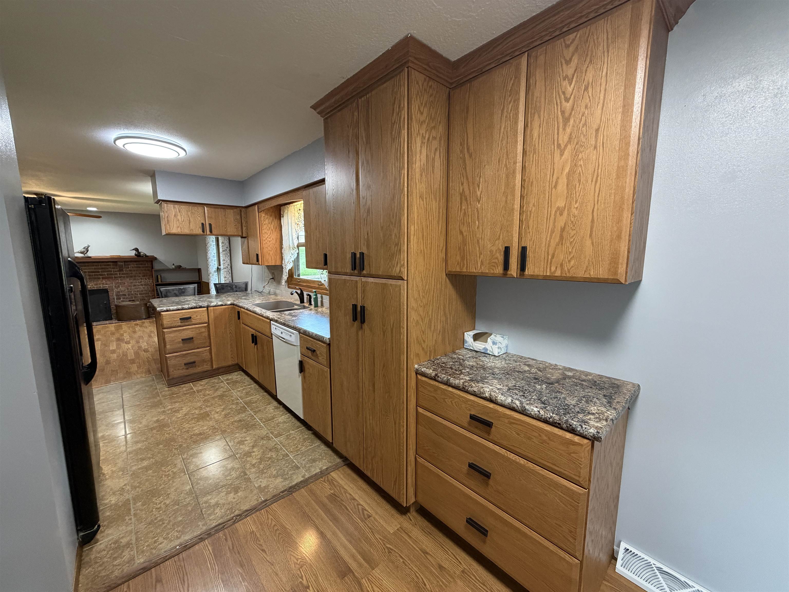 2704 W Prospect - Photo 7
