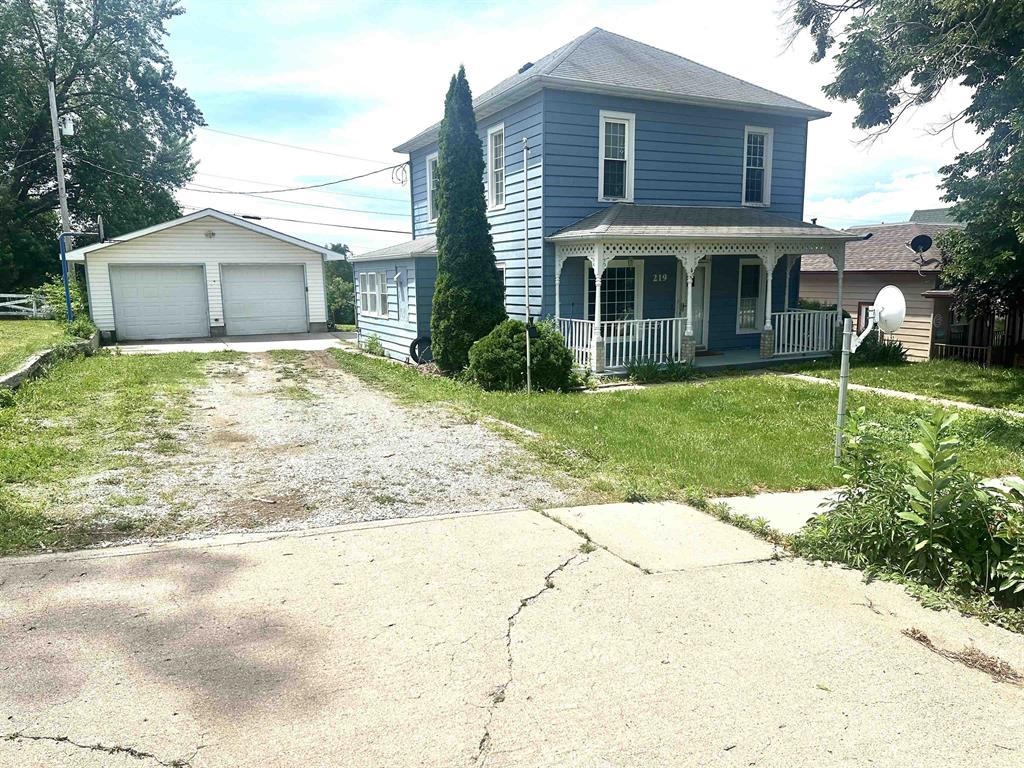 219 E Short Street, Leigh NE - $1,400 | Home for Sale
