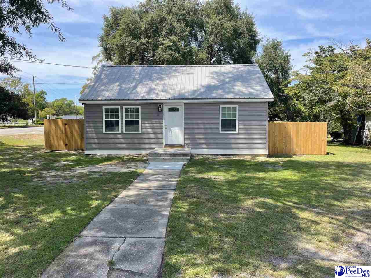 80 Pecan Ave